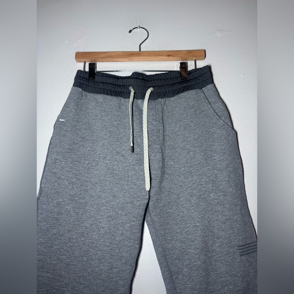 VUORI men’s balboa gray sweatpants size large - Picture 3 of 7